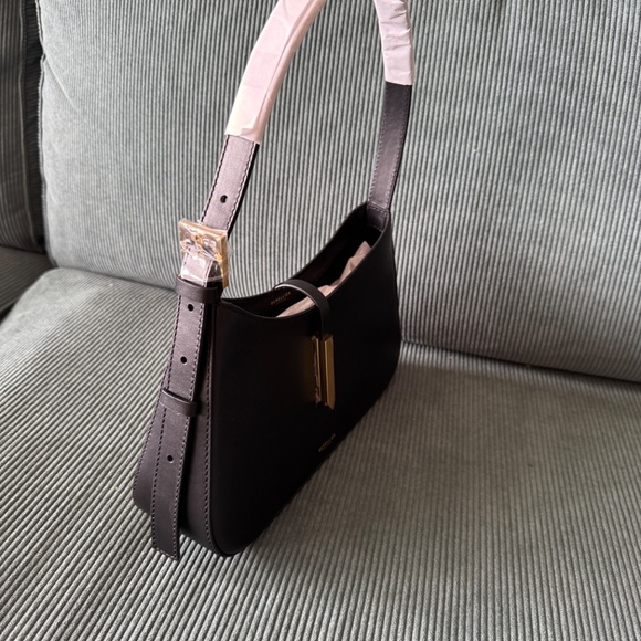 Demellier Tokyo black NWT - Picture 3 of 3